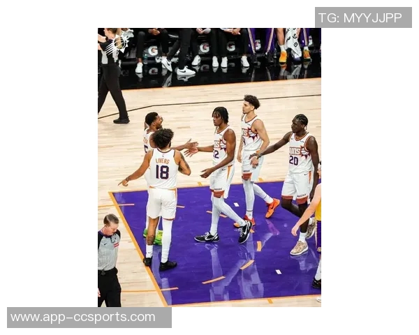 湖人季前赛首战对阵太阳詹姆斯斯玛特克莱伯阿杜因伤缺席引发关注