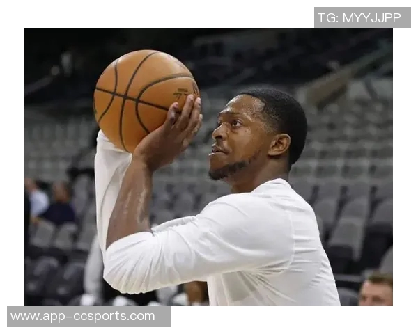 福克斯首节高光表现后下半场低迷仅得6分全场贡献25分助球队拼搏