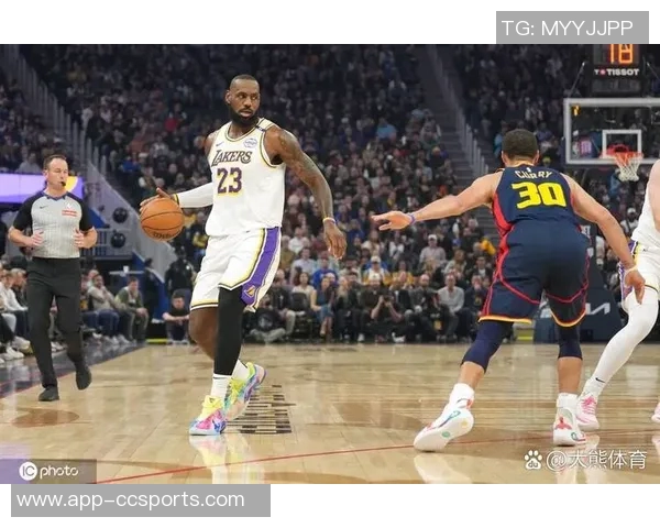 东部球队争抢浓眉勇士也对其表现出兴趣 东部球队争抢浓眉勇士也对其表现出兴趣